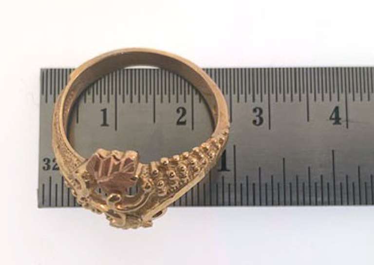Fabulous 10kt Gold Bypass Band