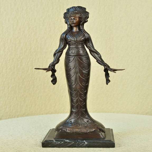 Native American Indian Girl Bronze Sculpture
