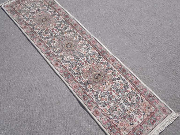 Handmade Wool/Silk Azerbaijani 2.6x10.0