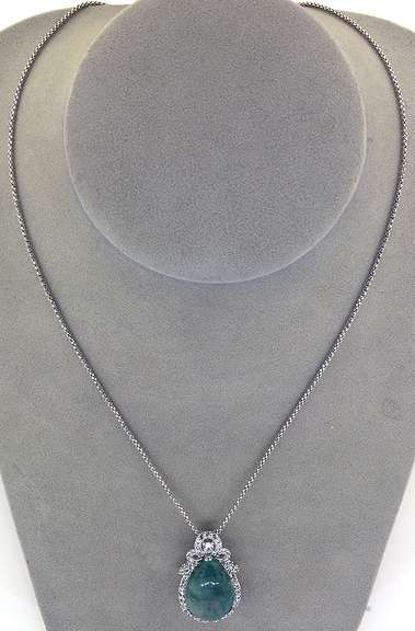 Regal 14.32CTS Emerald & White Sapphire Necklace in Sterling Silver