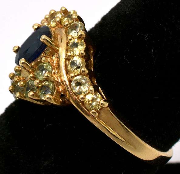 Glittering Sapphire & Topaz Ring in 14KT Yellow Gold