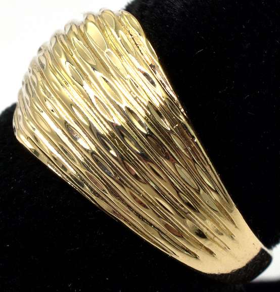 Textured Dome Style Yellow Gold Ring