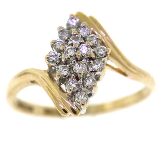 Amazing Yellow Gold Diamond Cluster Ring
