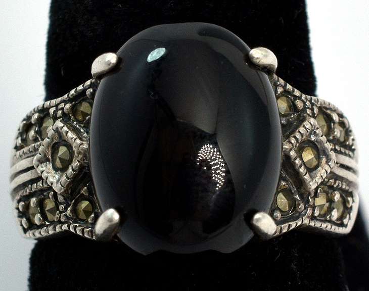Sterling Silver Black Gemstone Ring