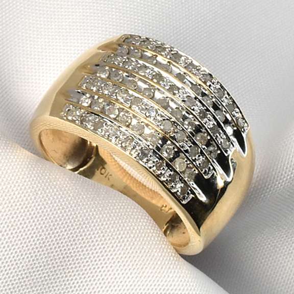 Wide Ring with 7 Rows of Diamonds