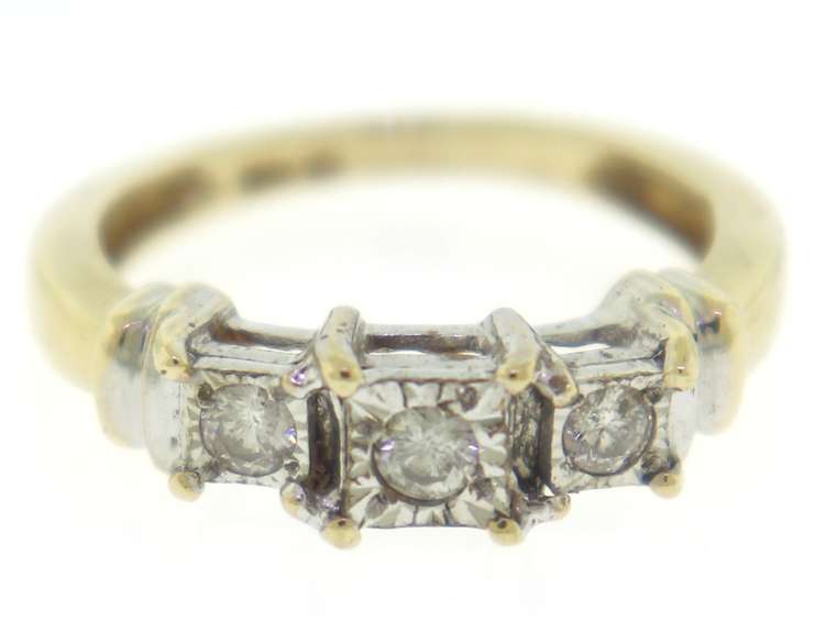 Gorgeous Illusion Set Diamond Ring