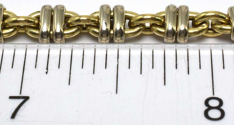Impressive Design, 18KT Yellow Gold Bracelet