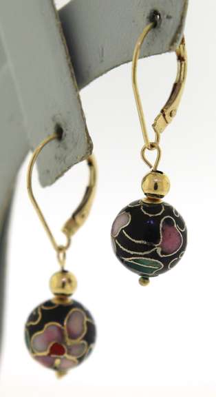 Beautiful 14kt YG Cloisonne Black Enameled Flower Earrings
