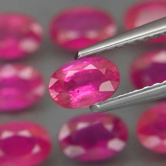 Heated only! 5.99ct natural pinkish red Ruby set