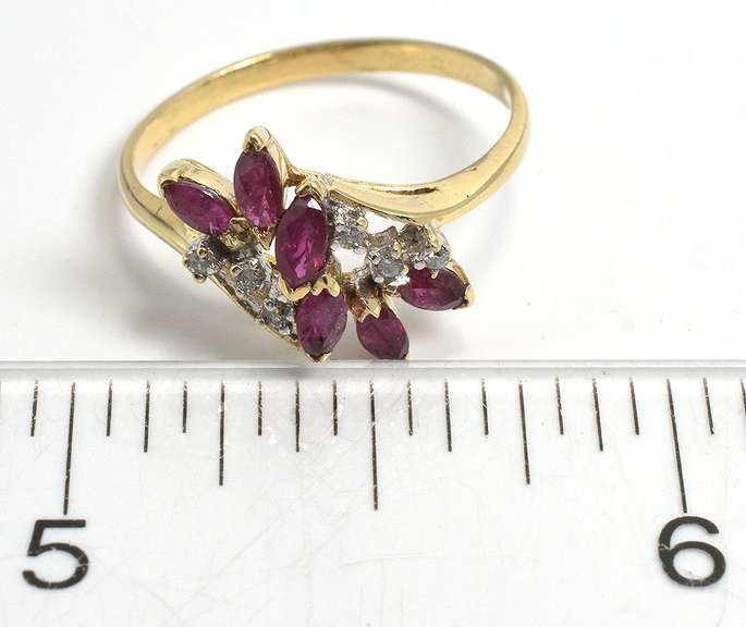 Vintage Ruby & Diamond Ring in Yellow Gold