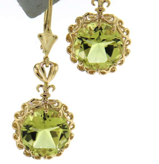 Fabulous Green Quartz Dangle Earrings