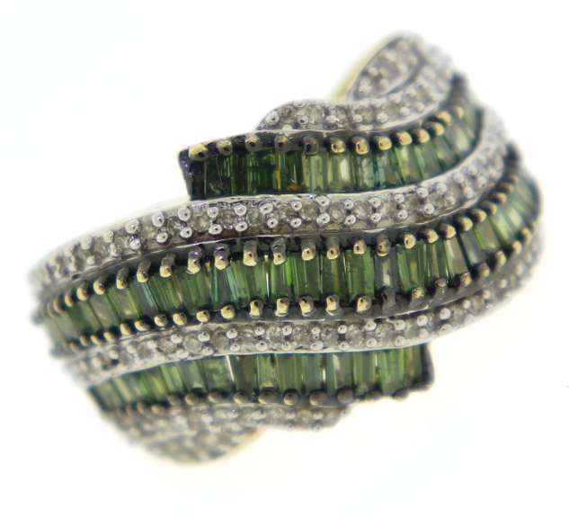 Stunning 14kt YG IR Green Baguette & Diamond Ring