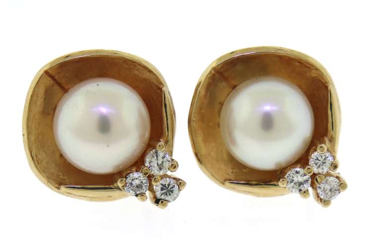 Elegant 14kt YG Pearl & Diamond Earrings