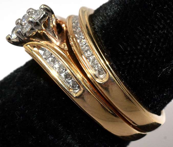 14KT Yellow Gold Diamond Wedding Set