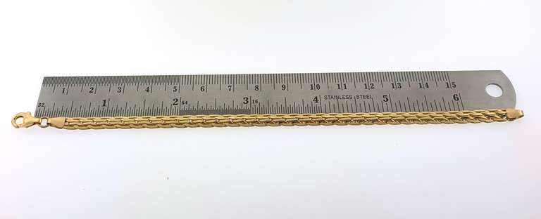 Fancy 18kt yellow gold mariner link bracelet