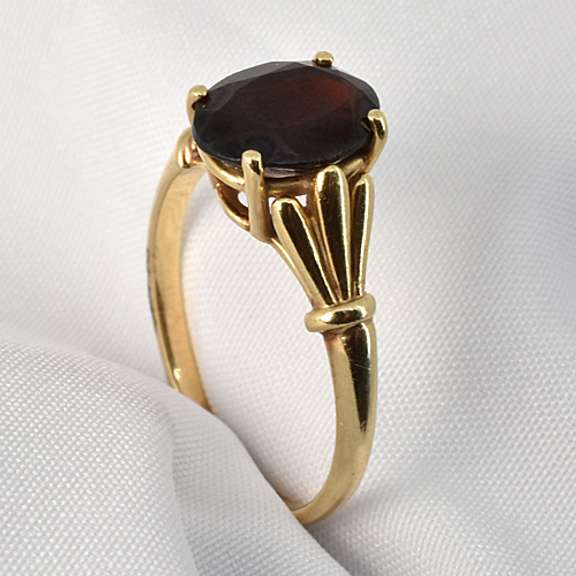 Classic Oval Garnet Solitaire Ring