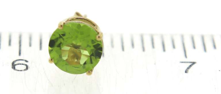 Nice Yellow Gold 8mm Peridot Stud Earrings