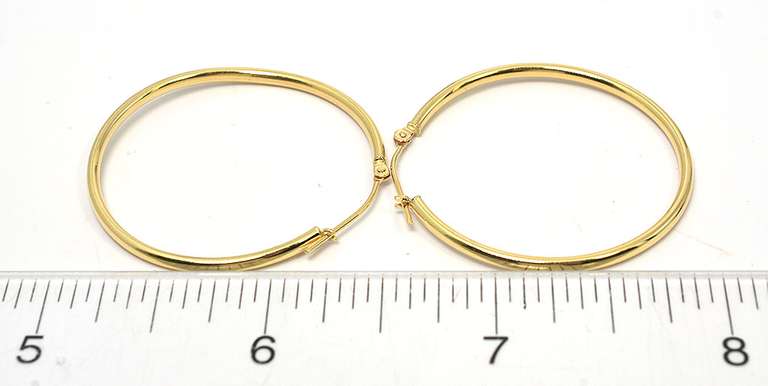 Elegant 14KT Yellow Gold Hoop Earrings