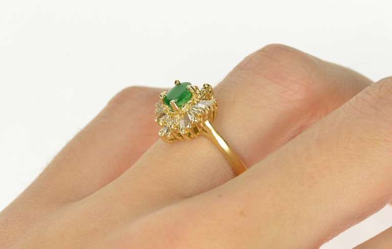 14K Yellow Gold 0.98 Ctw Oval Emerald Diamond Engagement Ring