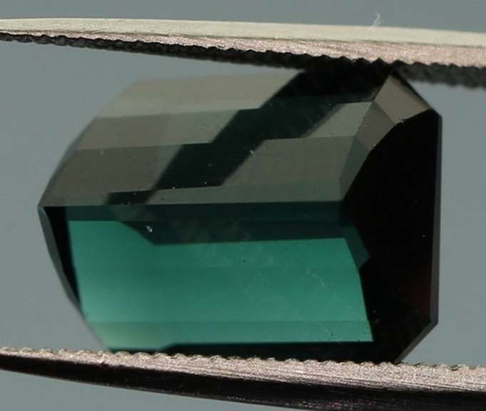 Exceptional 4.43ct blue green Indicolite Tourmaline