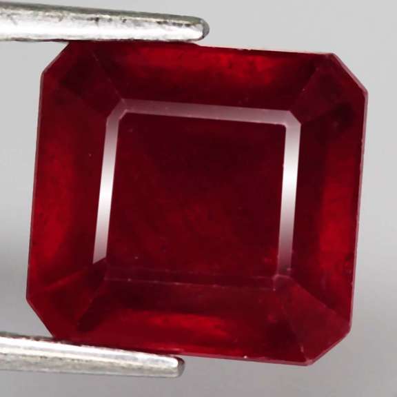 Lovely 5.13ct rich blood red Ruby