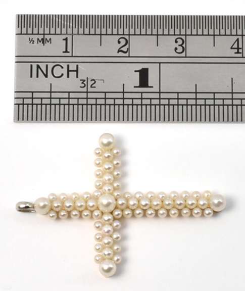 Gorgeous Pearl Cross Pendant