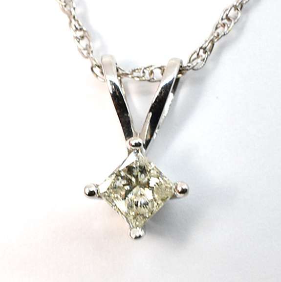 Sweet Princess Cut Diamond Pendant
