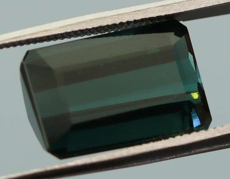 Exceptional 4.53ct blue green Indicolite Tourmaline