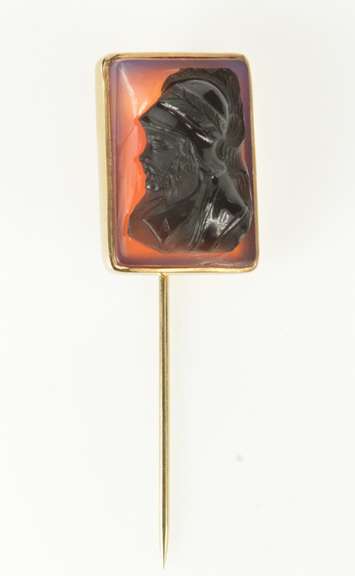 10K Yellow Gold Carved Onyx Soldier Cameo Squared Ornate Stick Pin