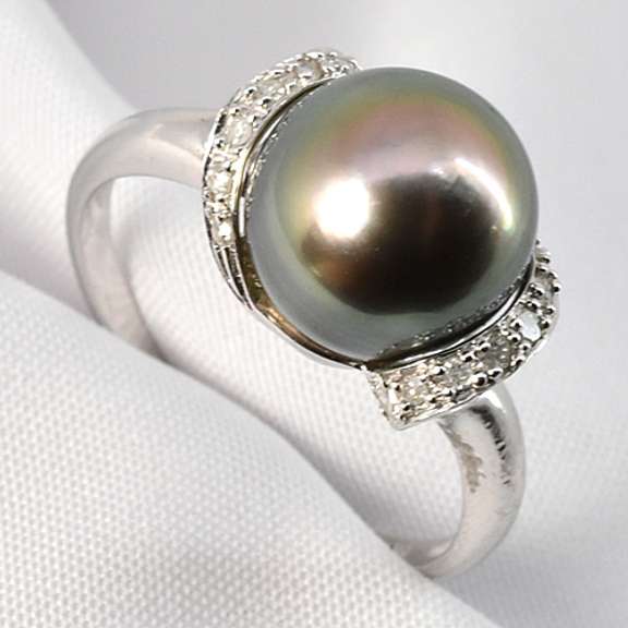 Contemporary Black Pearl Ring