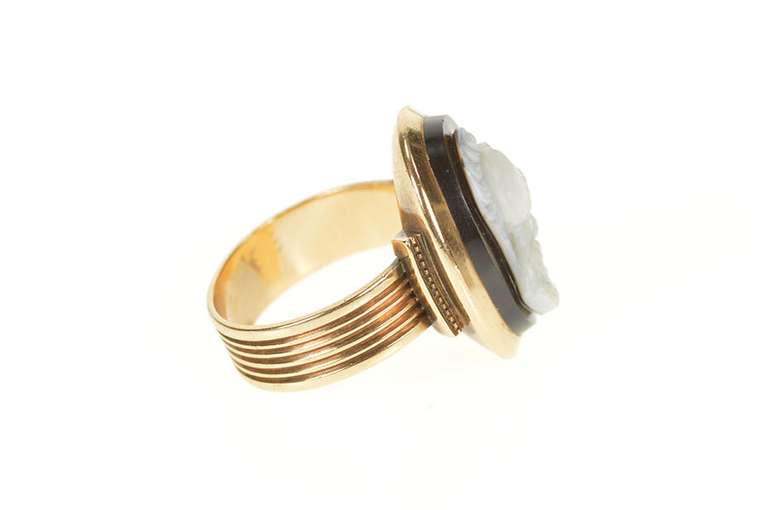 14K Yellow Gold Two Faced Carved Black Onyx Victorian Cameo Ring