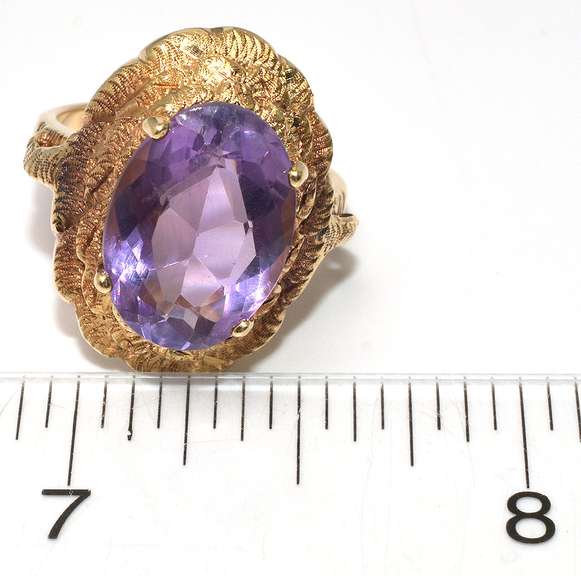 Incredible Amethyst Ring in 14KT Yellow Gold