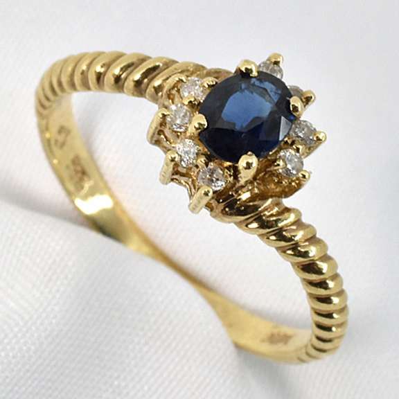 Cute Sapphire and Diamond Ring