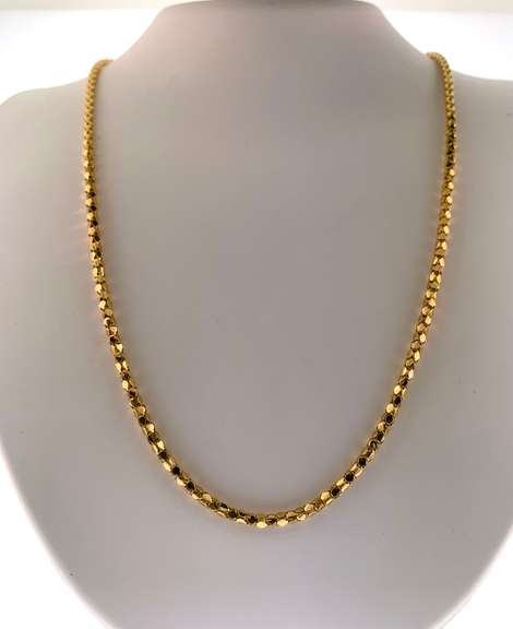 Irresistible round box chain necklace in 14 kt yellow gold
