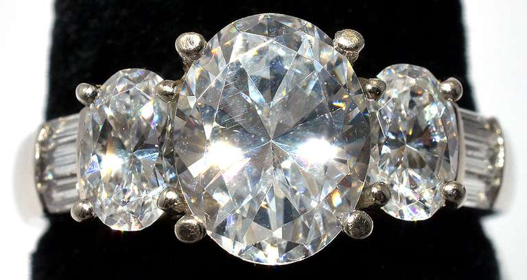 Dazzling CZ Ring in White Gold