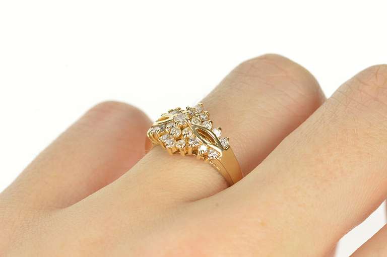 14K Yellow Gold 0.48 Ctw Diamond Scalloped Cluster Engagement Ring