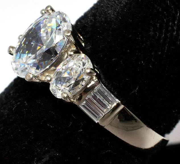 Dazzling CZ Ring in White Gold