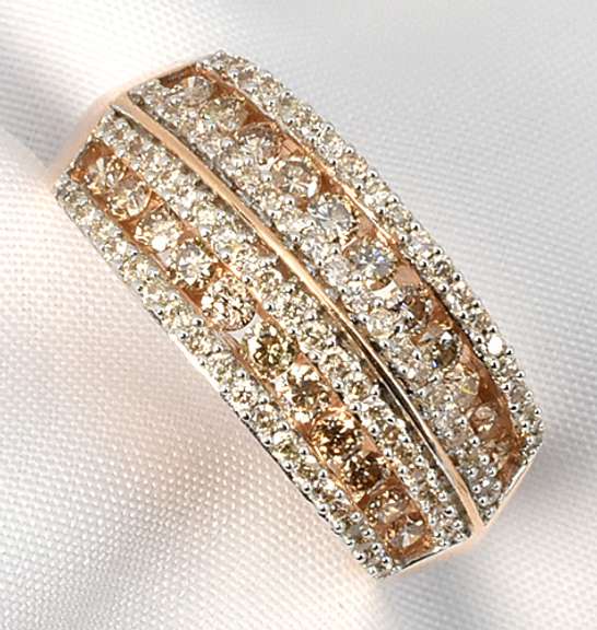 Stylish Champagne Diamond Band Ring