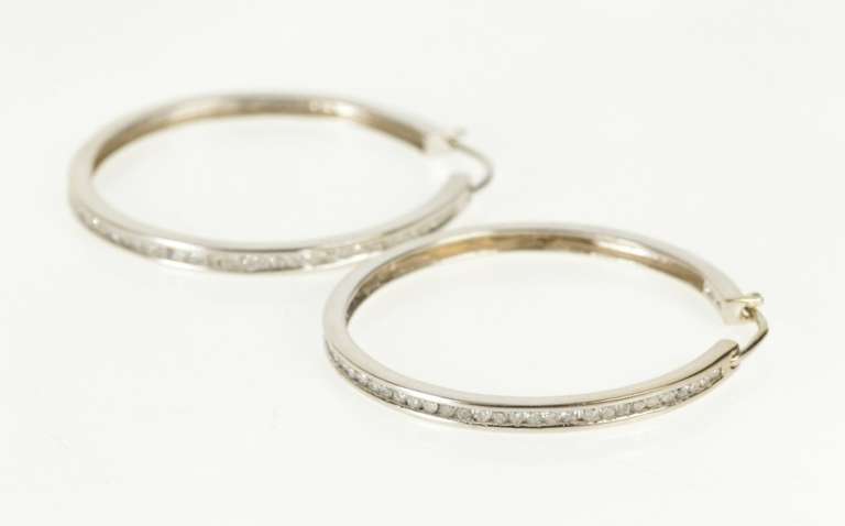 14K White Gold 0.99 Ctw Diamond Channel Inset Fashion Hoop Earrings