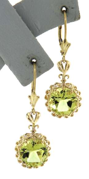 Fabulous Green Quartz Dangle Earrings