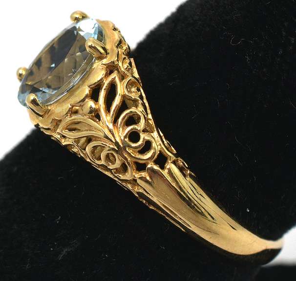 Intricate Aquamarine Ring in 14KT Yellow Gold