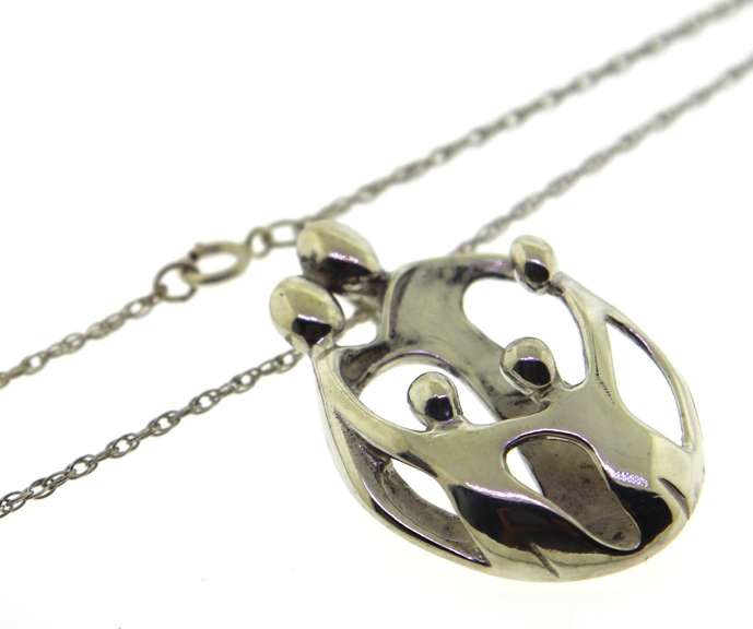 Sterling Silver Family Mothers Necklace