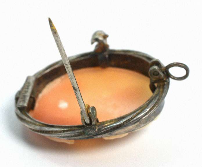 Vintage Sterling Cameo Pendant/Pin