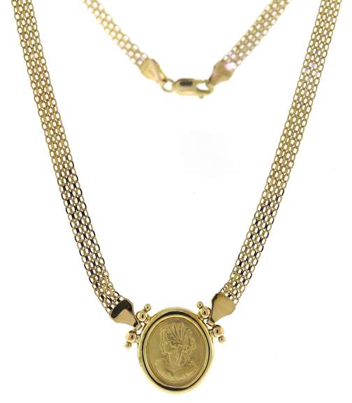 Charming Yellow Gold Cameo Necklace