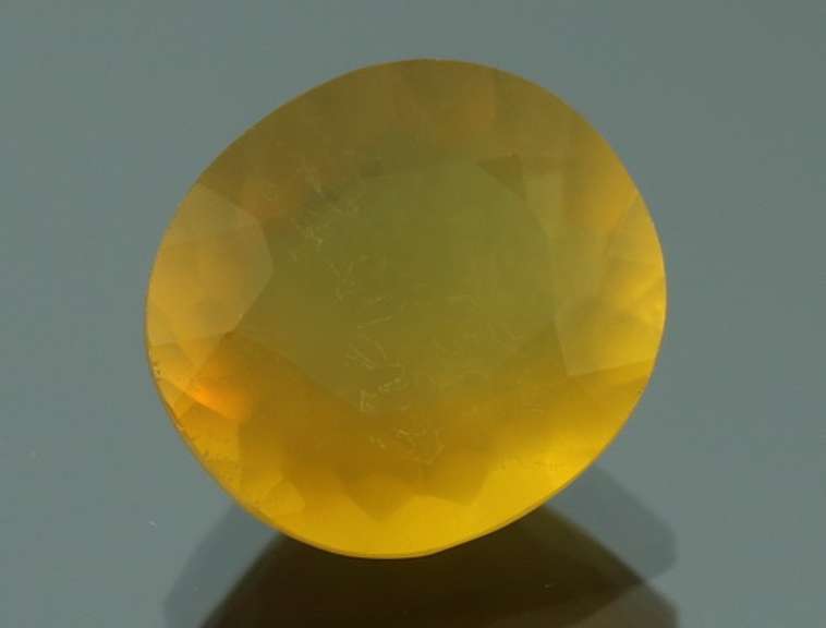 Glistening 5.60ct natural golden Fire Opal