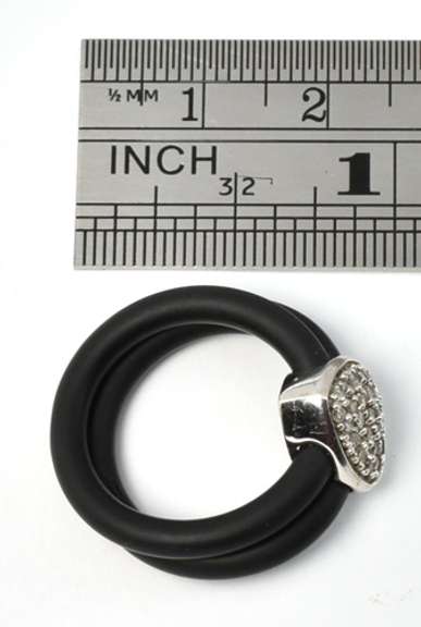 Unique Contemporary Diamond Heart Ring