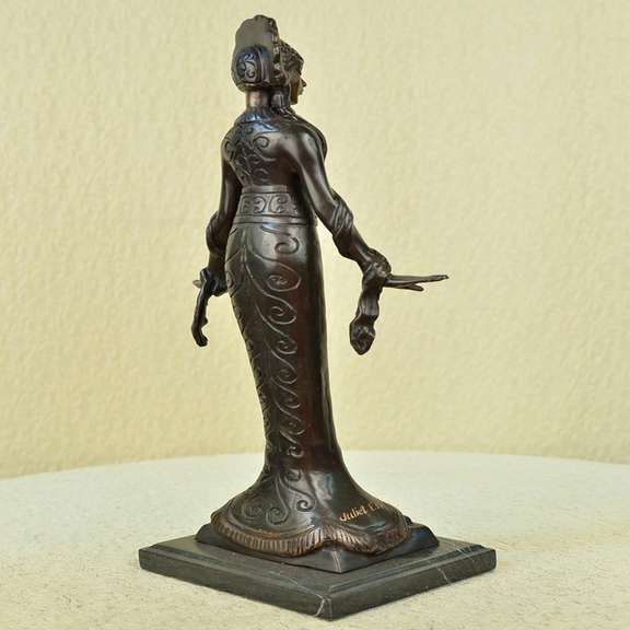 Native American Indian Girl Bronze Sculpture