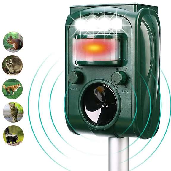 Garden Solar Powered Ultrasonic Animal Repeller