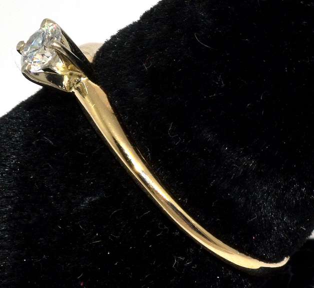 Diamond Solitaire Ring in 14KT Yellow Gold