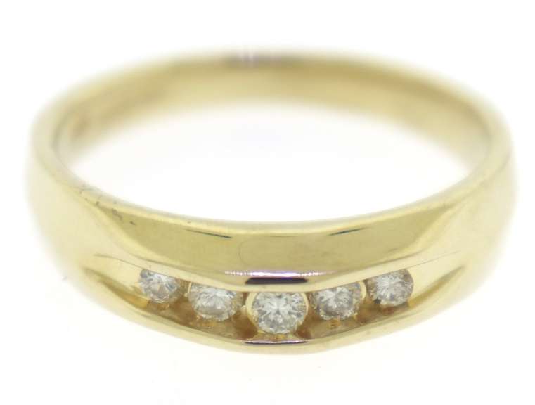 Handsome 14kt YG Gent's Diamond Ring